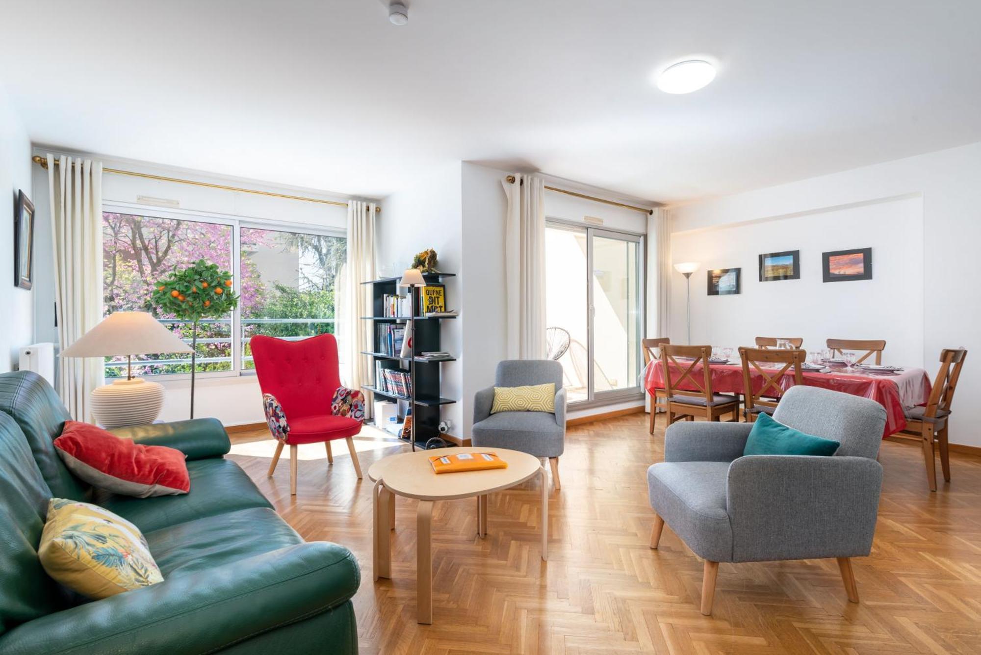 L'azalee - 106m2 Quartier Monplaisir 8 Appartement *
